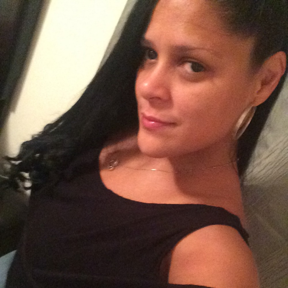 Meet your Posher, Yolanda